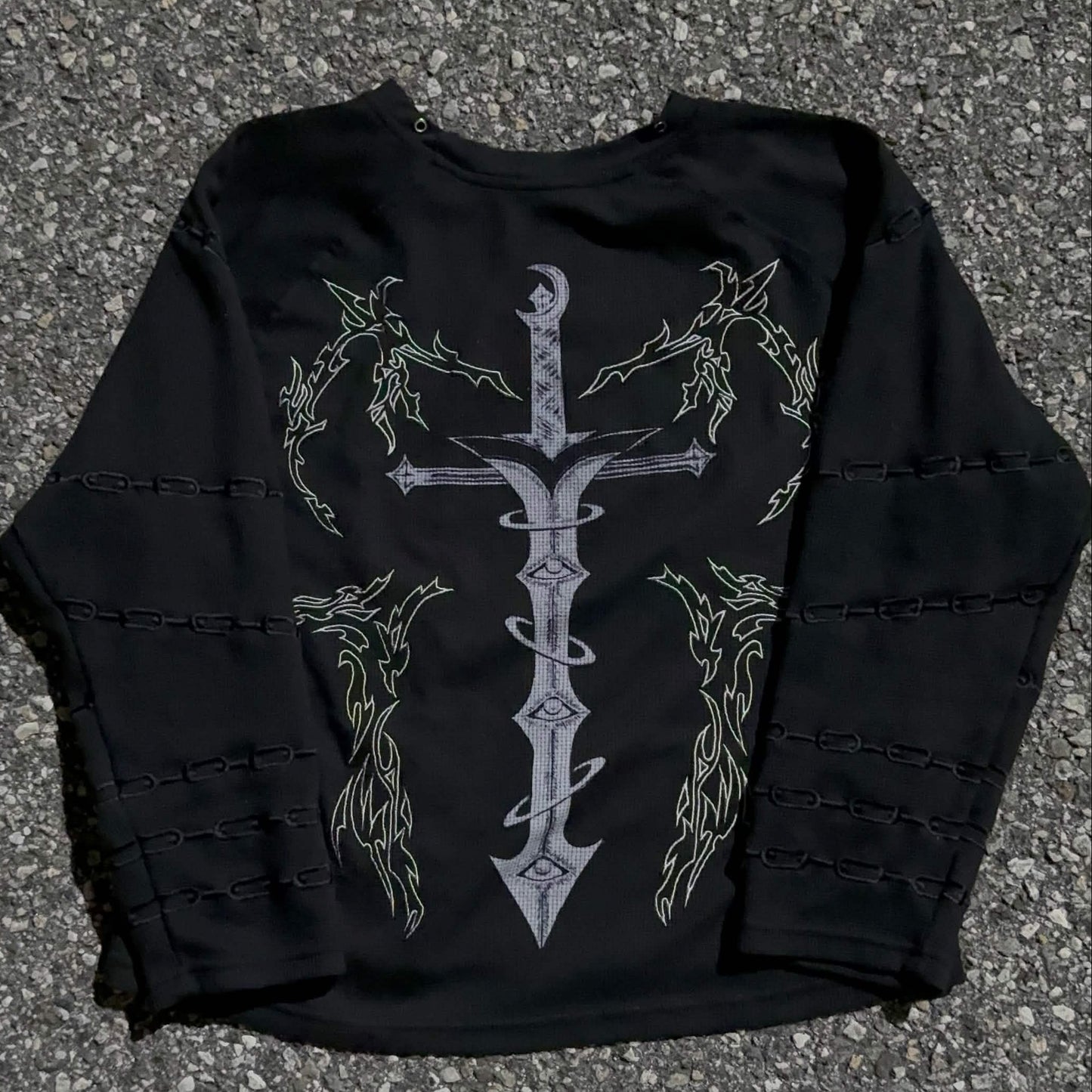 Ambassador in Chains - Embroidered thermal